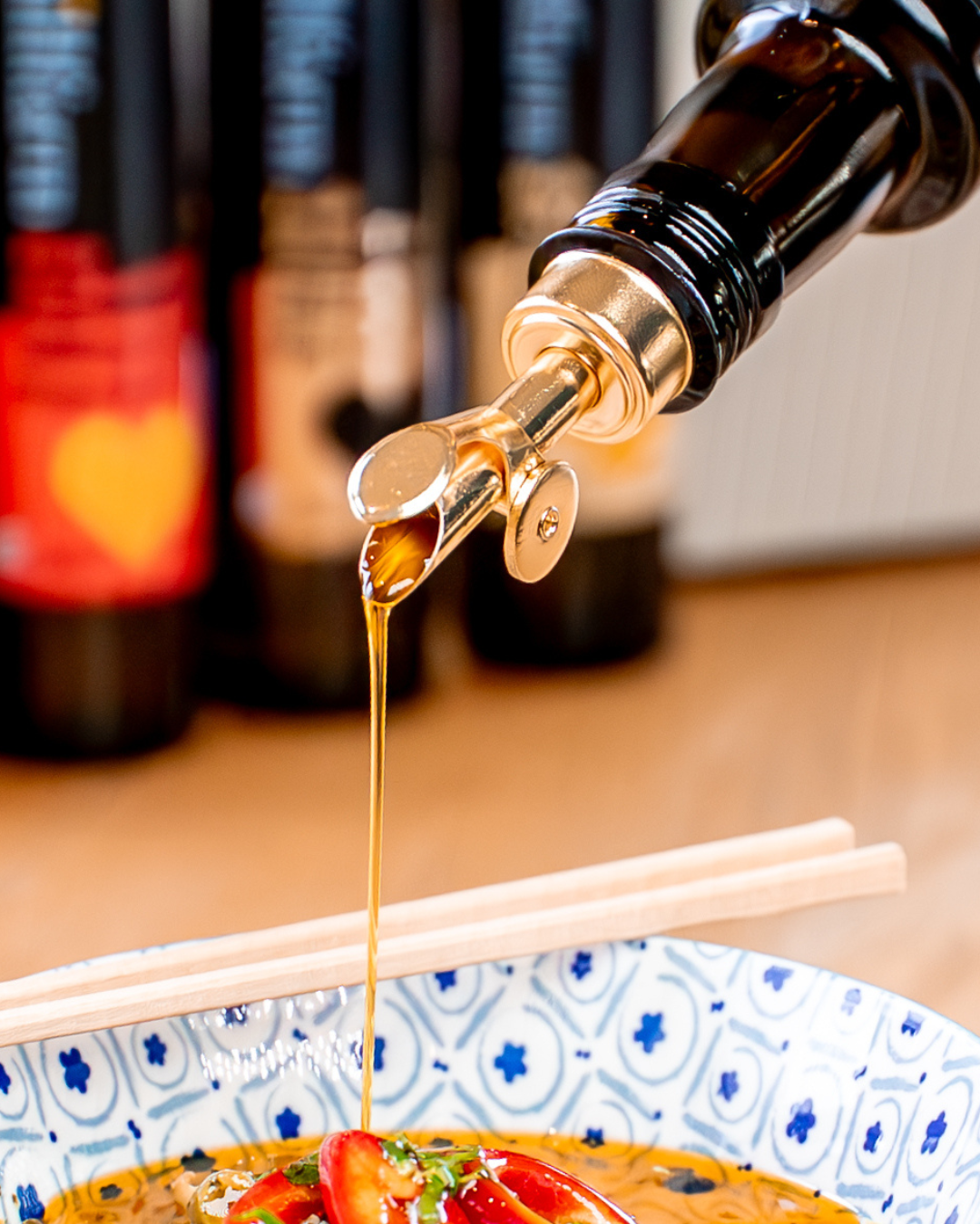 Hillfarm Rapeseed Oil 750ml + Free Drizzle Spout